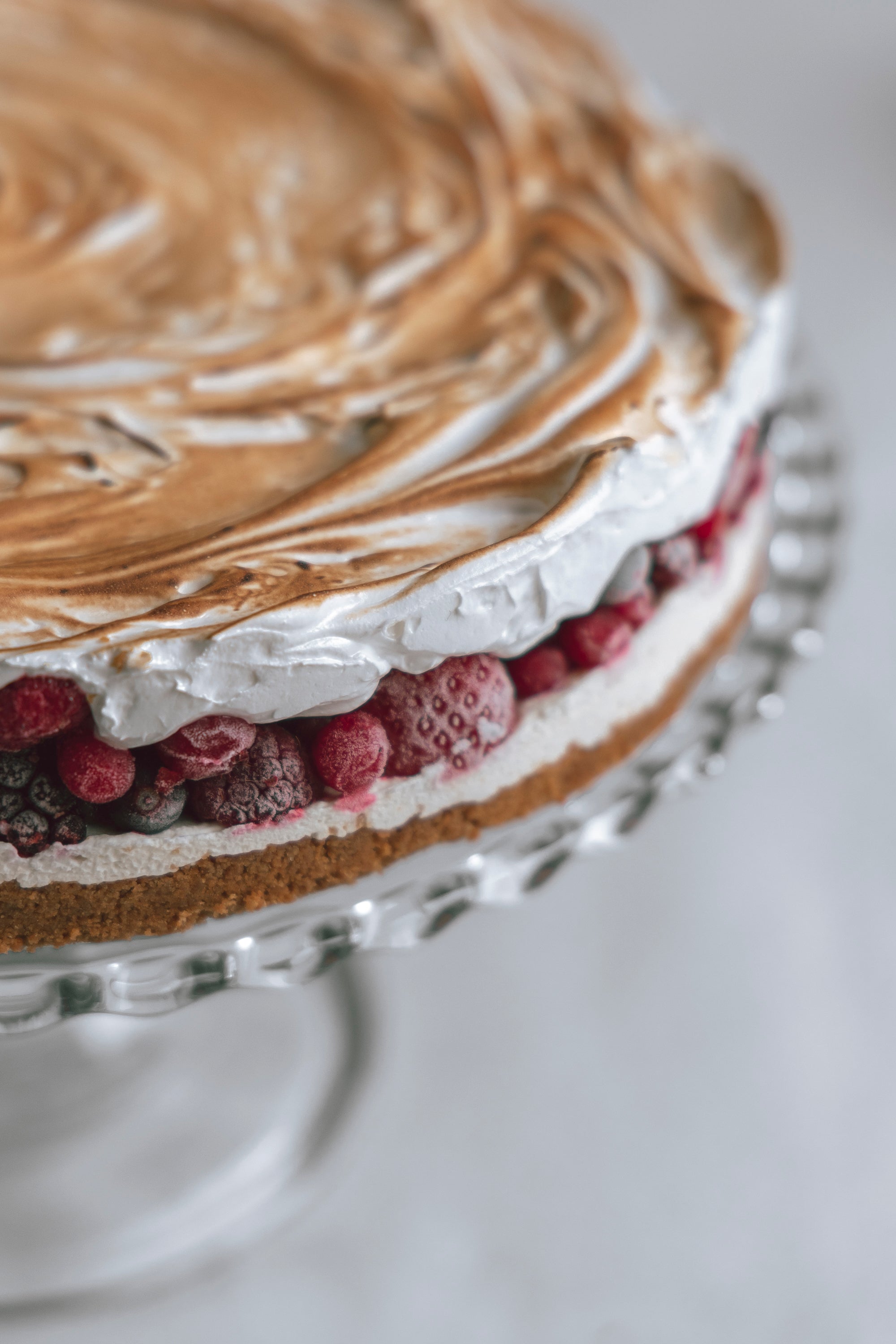 Bosvruchten meringue